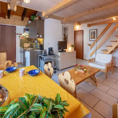 Maisonette Gentiana 